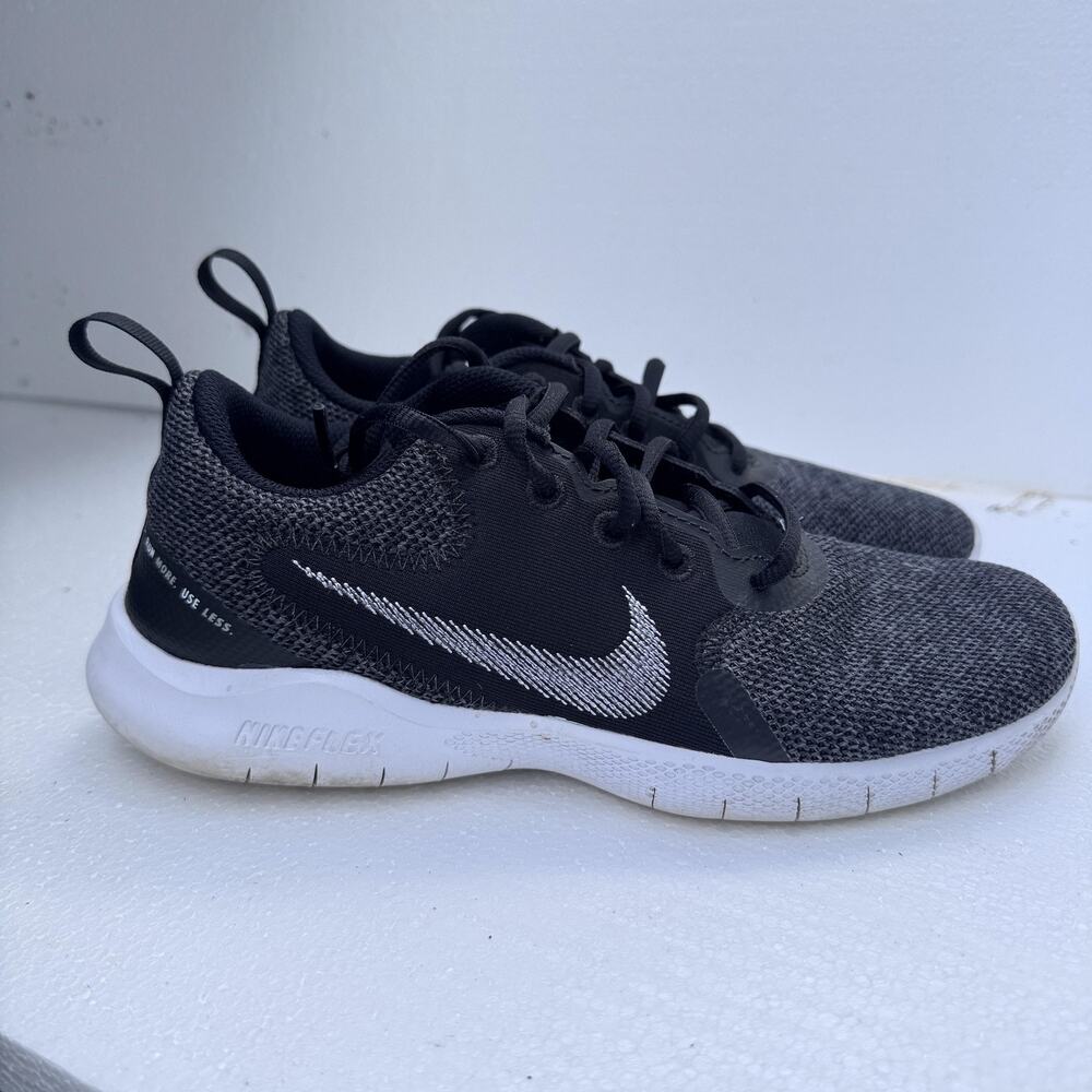 Nike Flex Experience Run 10 Running Shoes Womens Size 7 Black‎ White CI9964-002